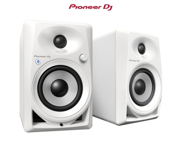 Meet the DM-40BT Bluetooth® desktop monitor speakers by Pioneer DJ