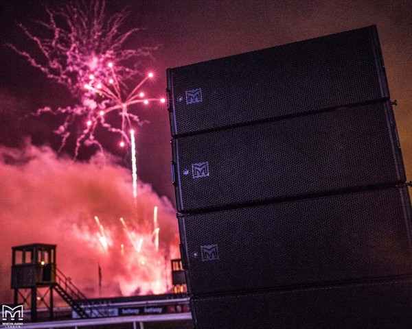 Martin Audio makes Lingfield Park Fireworks go off with a Bang