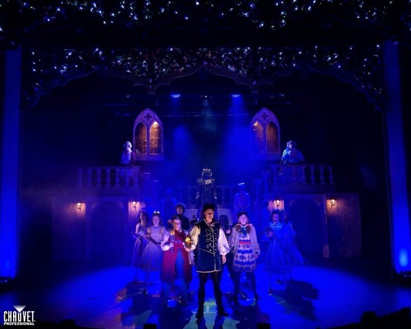 CHAUVET Professional Maverick Sets Stage for Beauty and the Beast Pantomime