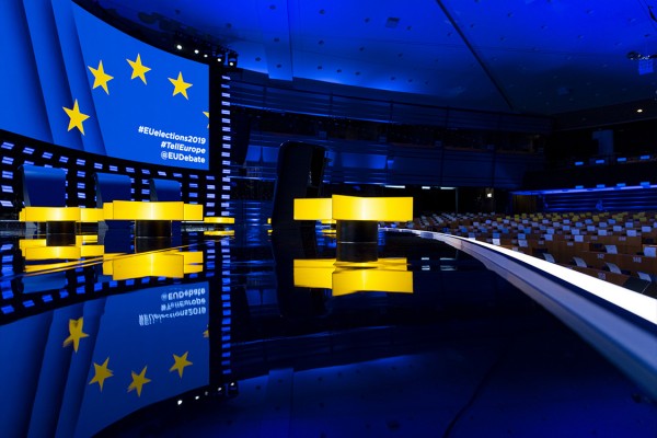 CHAUVET Professional Maverick MK3 Profile Powers European Election Debate