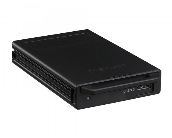 TASCAM AK-CC25 DA-6400 Series SSD Storage Case for One TSSD-240A - Main Image