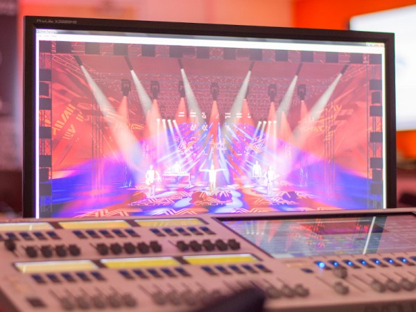 Avolites Arena Live Concert/Theatre Lighting Console