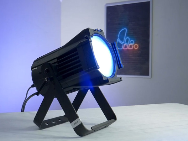 CHAUVET Professional Ovation Fresnel