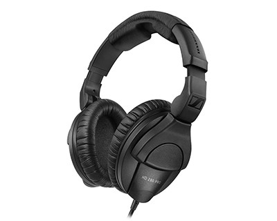 Closed Headphones