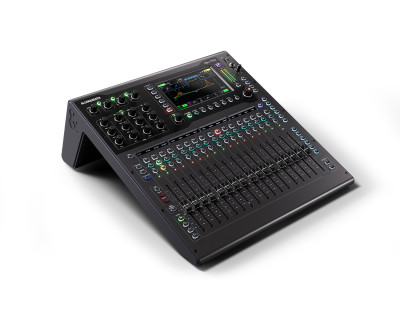 Qu-5D 16IN / 12OUT 96kHz Rackmountable Digital Mixer Dante