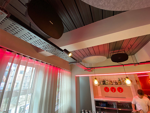 Pioneer Professional Audio Adds Punch to Manchester Bar